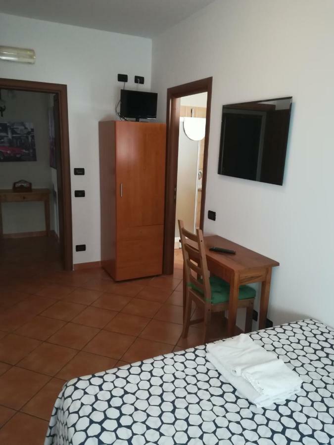 B&B Ciampino Exterior foto
